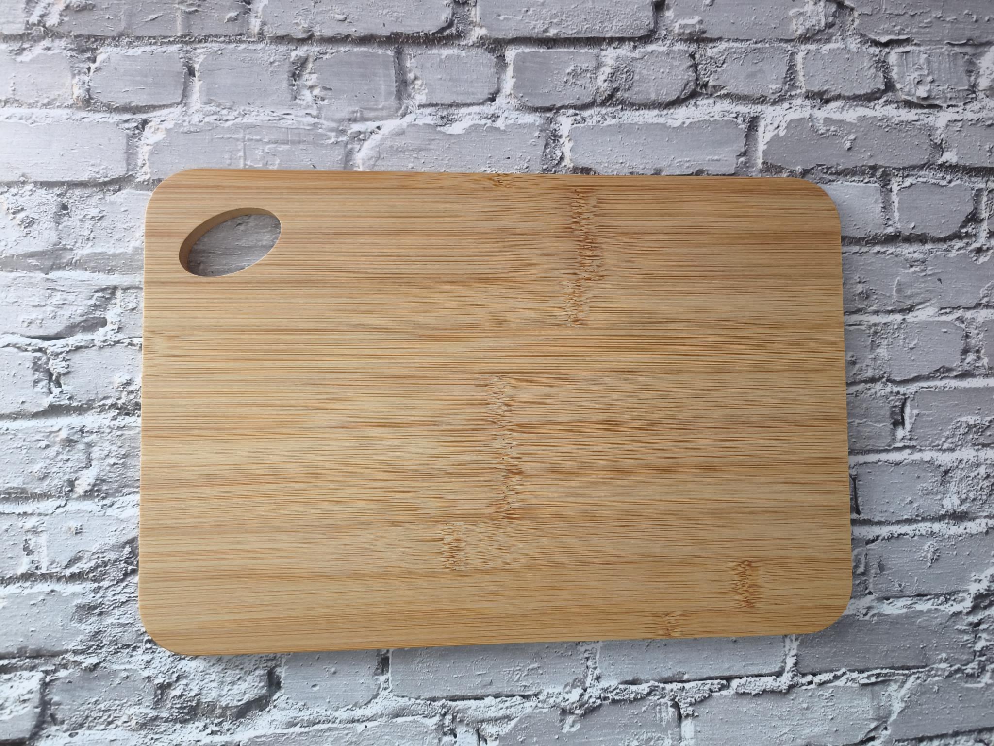 Planche Apero en bambou personnalisable par gravure